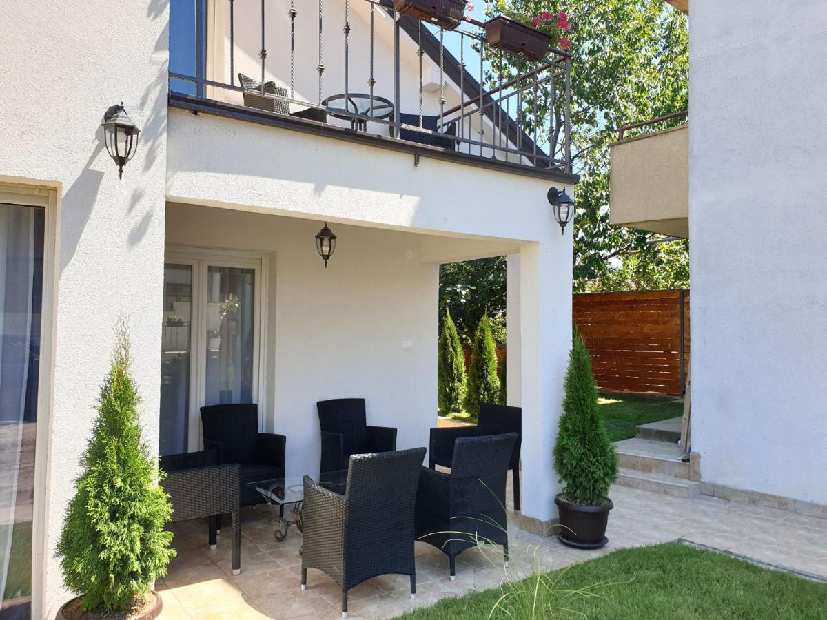 Villa Kuca Ema Belgrado Exterior foto
